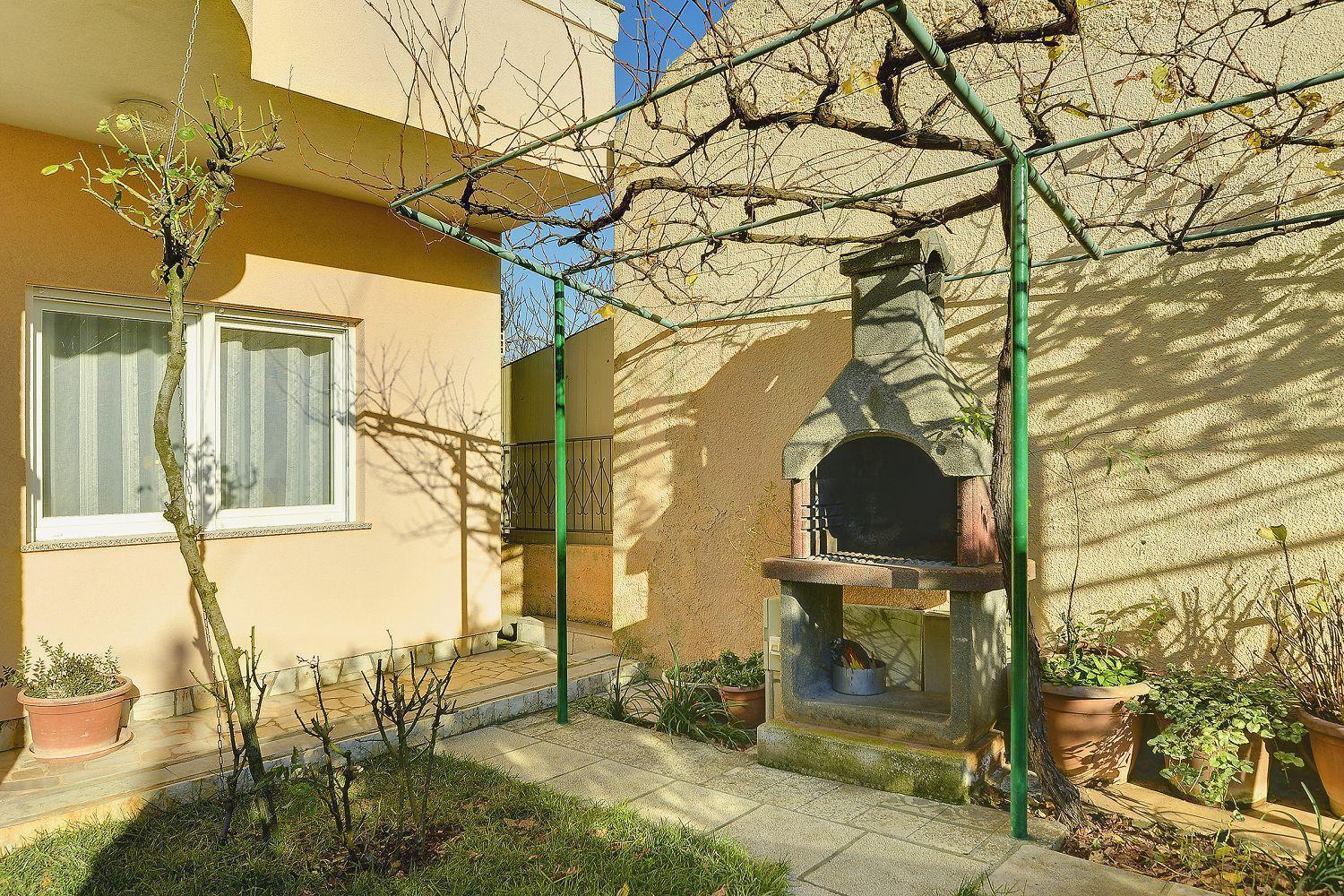 Apartment Ljuba Πούλα Εξωτερικό φωτογραφία